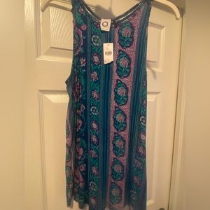 NEW WITH TAGS: Anthropologie Tank Top with Back Details (Size Small)